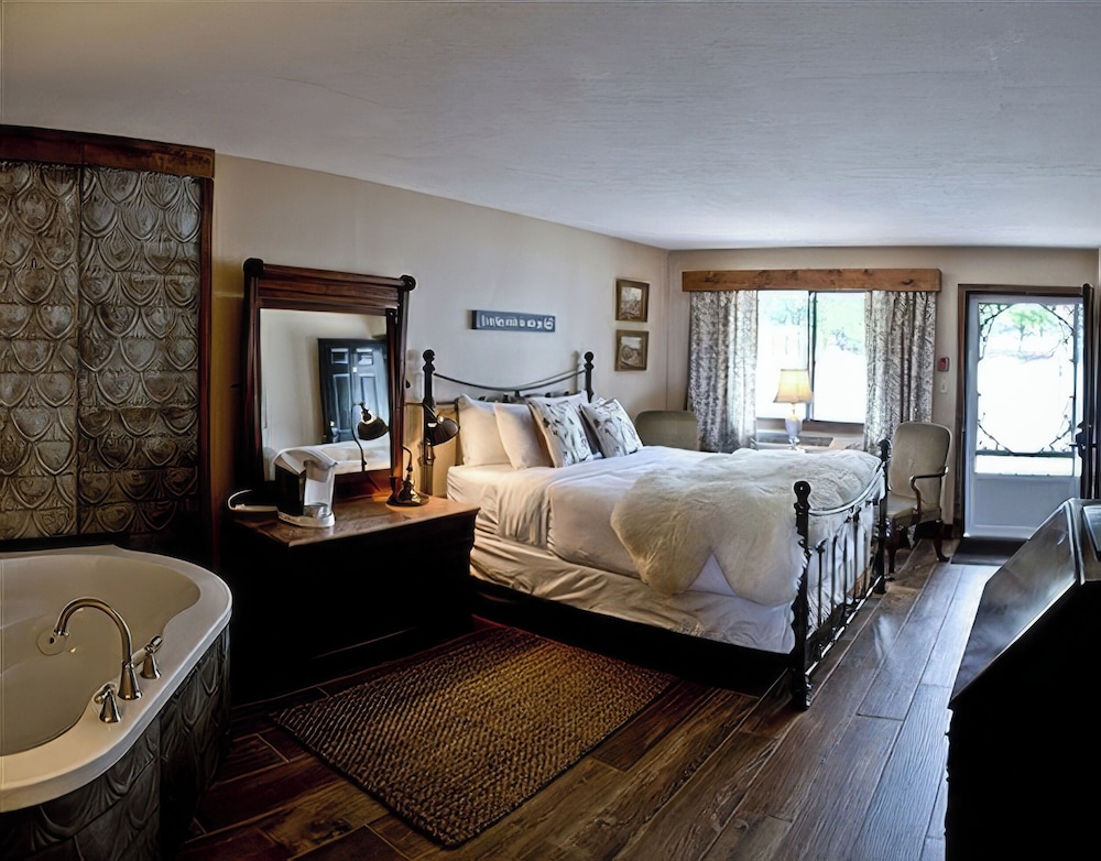 Maxwell Mansion - photo 21