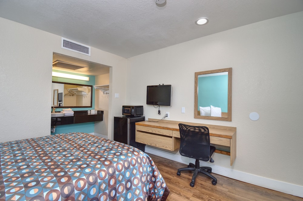 Vagabond Inn Buttonwillow North I 5 - photo 13