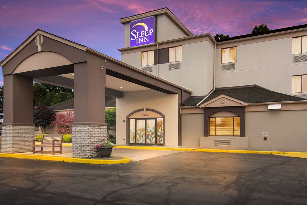 Sleep Inn Austintown Youngstown West - photo 33