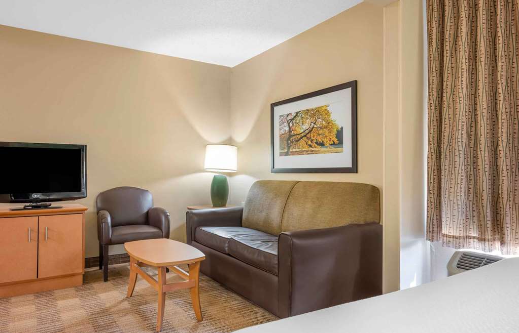 Extended Stay America Suites Pittsburgh Airport - photo 18
