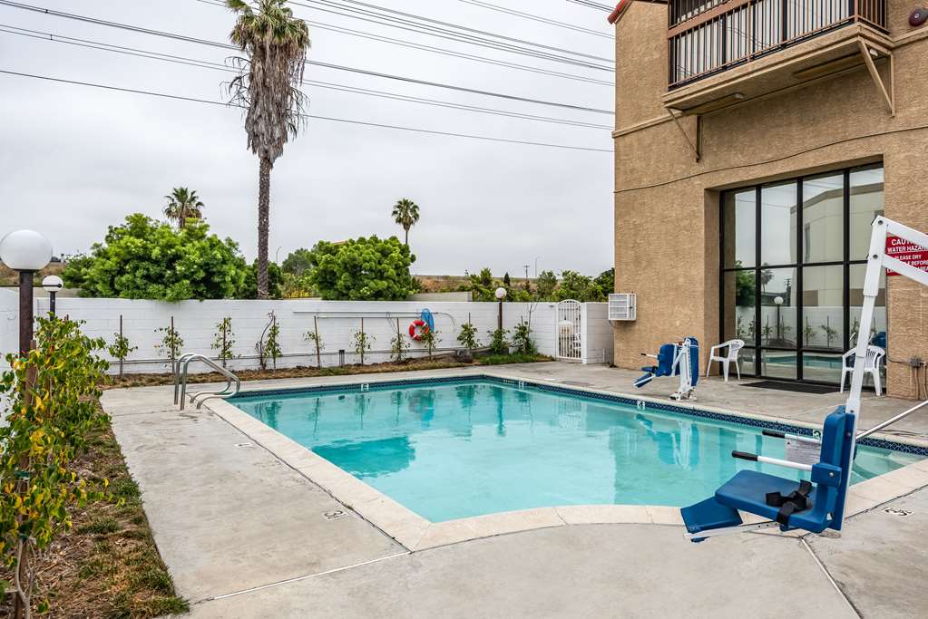 Motel 6 Gardena CA South - photo 11