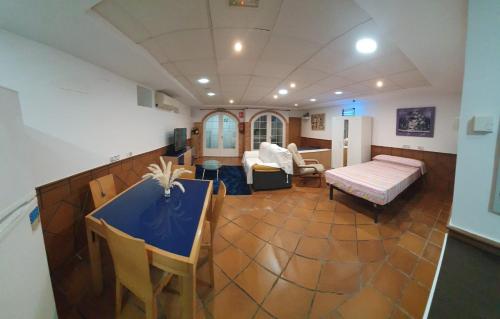 Loft Pinares - carbon neutral hotel in Mostoles