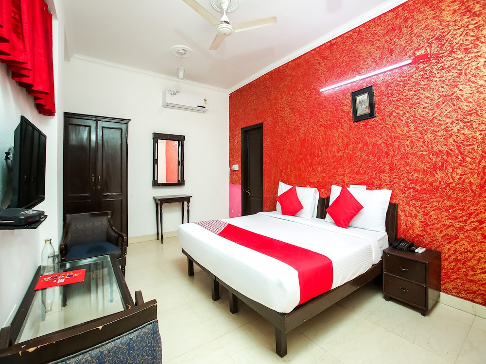 OYO Flagship 237 Sector 41 - carbon neutral hotel in Noida
