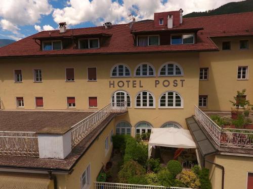Parkhotel Post - carbon neutral hotel in Chiusa