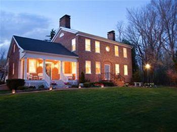 Abner Adams House B&B