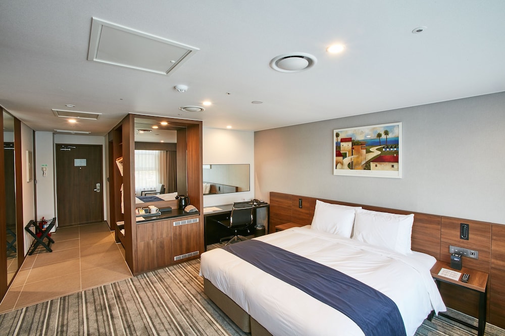 Best Western Plus Island Castle Hotel — Uijeongbu-Si — photo 3