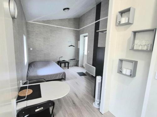 Studio Des Lacs 2 Pers Centre Ville - last minute hotel in Unknown City