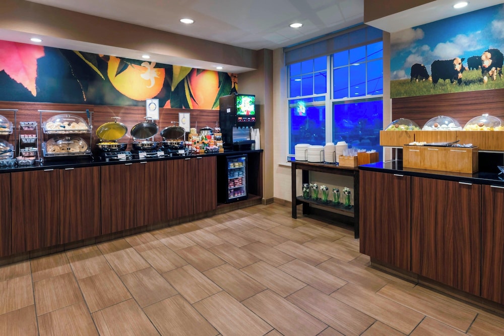 Fairfield Inn Kansas City Downtown Union Hill by Marriott - photo 24
