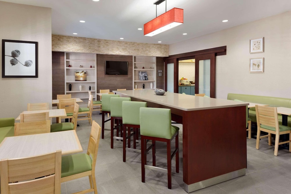 Country Inn & Suites by Radisson Brunswick I 95 GA - photo 20