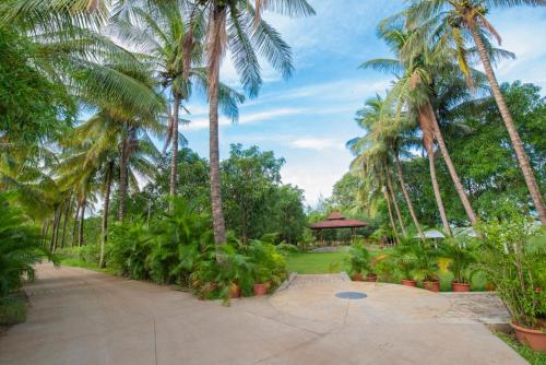 Palmwoods Retreat — Pune