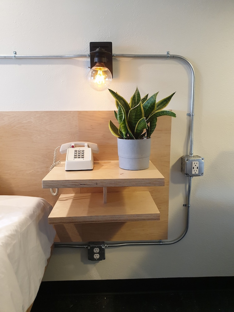 Hotel Corvallis - photo 8
