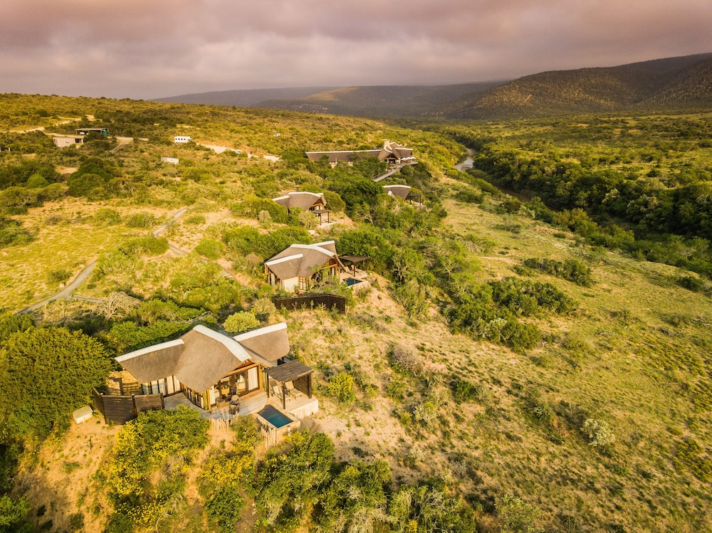 Kwandwe Private Game Reserve Great Fish River Lodge — 5-Star Luxury Hotel in Grahamstown, South Africa