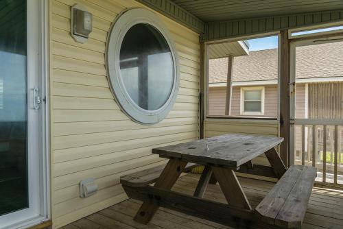 Another Beach Experience by Oak Island Accommodations - photo 18