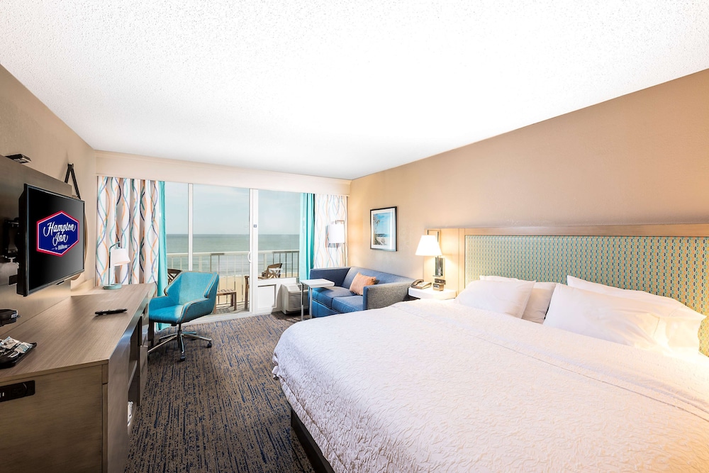 Hampton Inn Virginia Beach Oceanfront North - photo 14