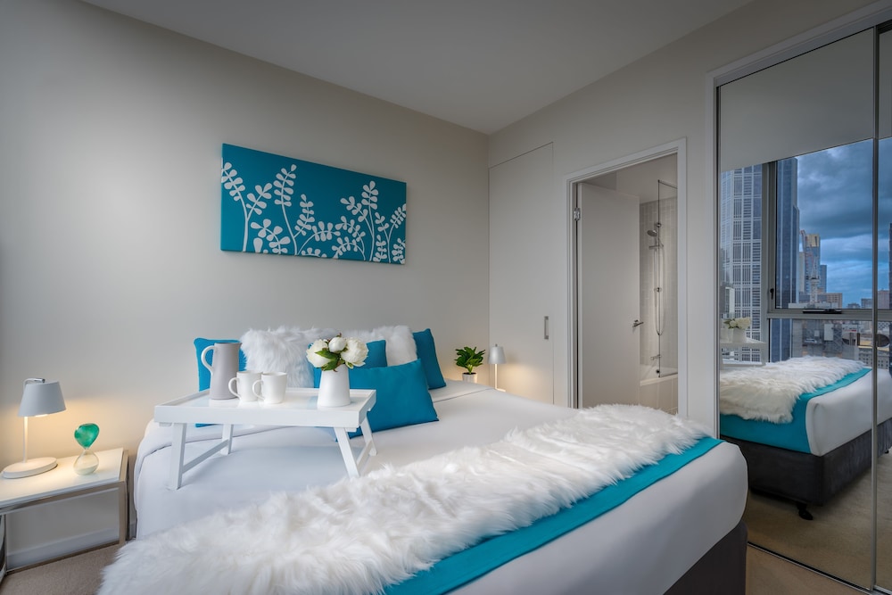 Milano Serviced Apartments — 4-Star Luxury Hotel in Melbourne, Australia