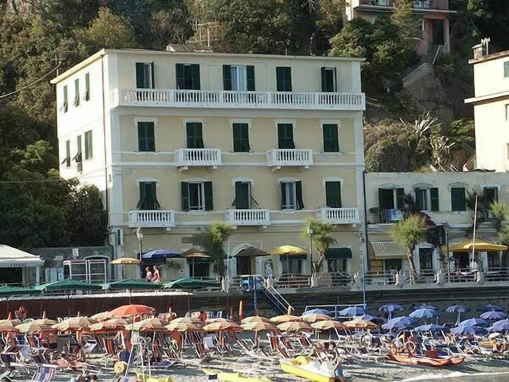 Hotel Baia in Monterosso Al Mare, Italy