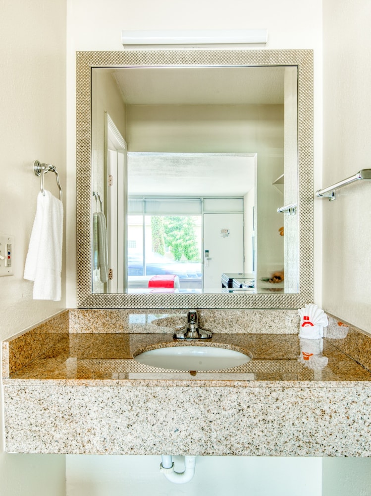 Hotel Bel Air Orlando near Florida Mall - photo 35