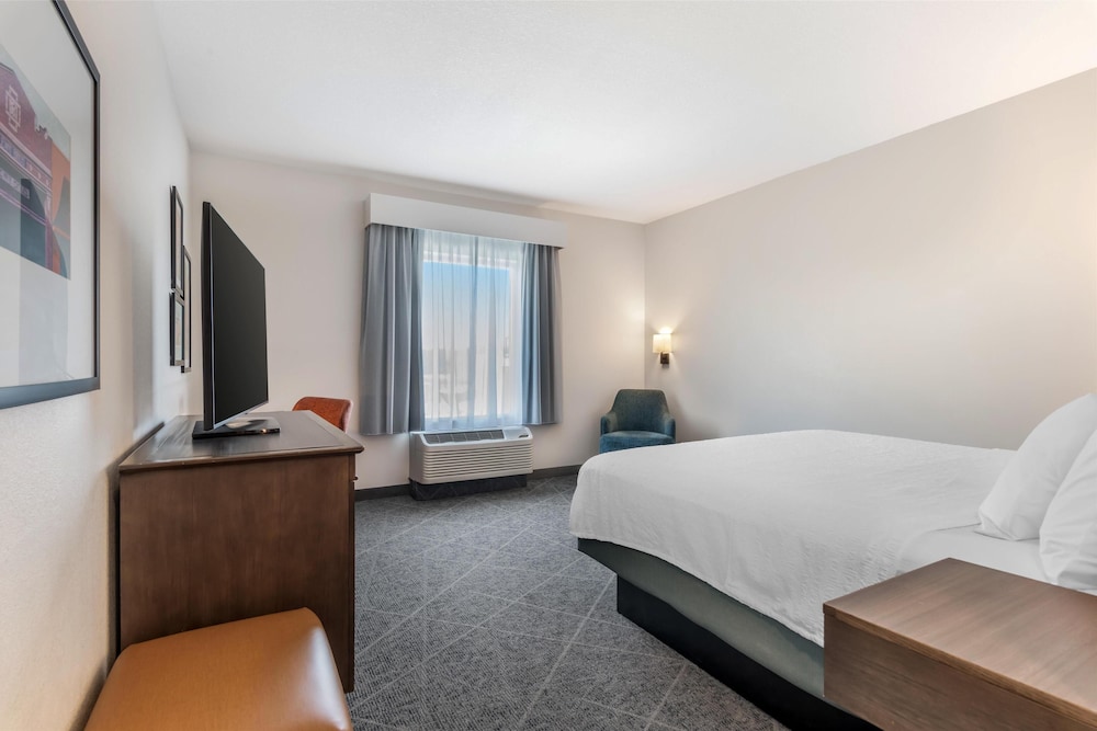 Hampton Inn Eufaula - photo 12