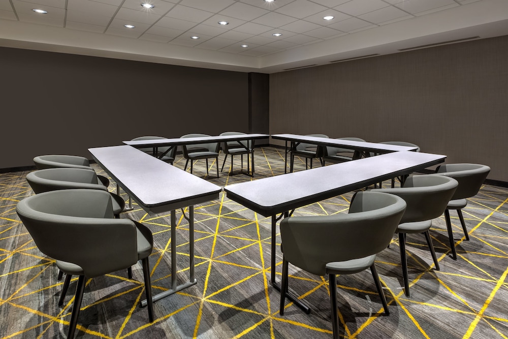 Holiday Inn Grand Rapids South by IHG - photo 20