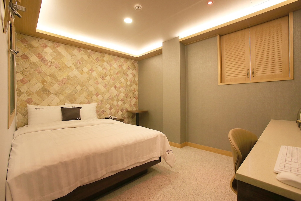 Suyu Young Hotel - last minute hotel in Seoul