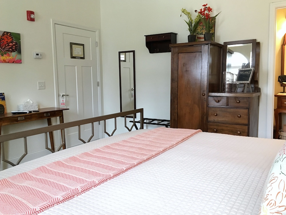St Francis Cottage - photo 24
