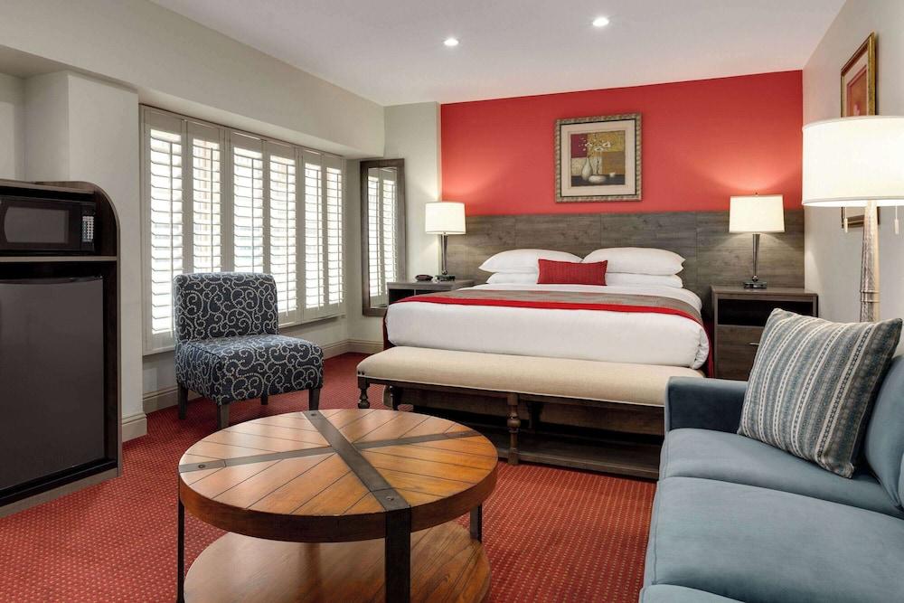 Ramada By Wyndham Oakland Downtown City Center - photo 20