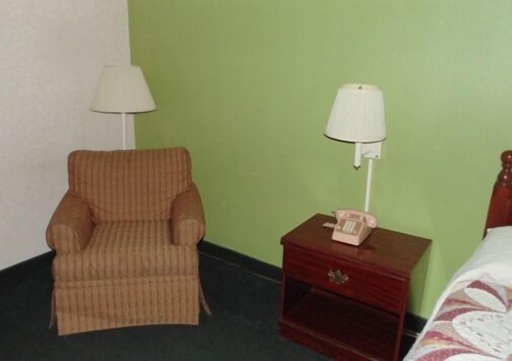 West Park Inn - photo 7