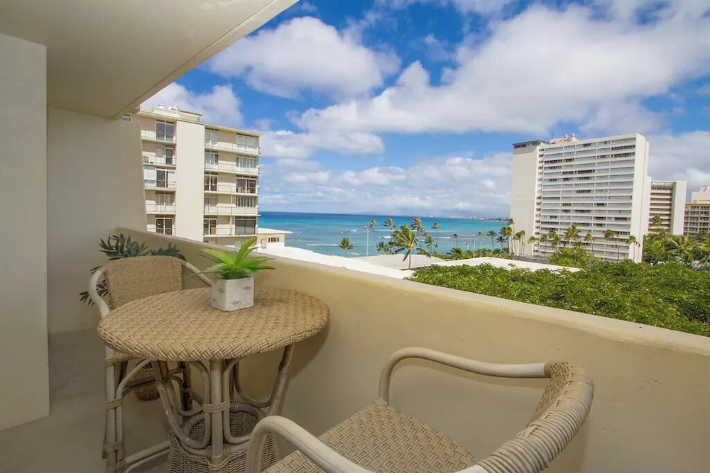 Diamond Head Beach Hotel - photo 52