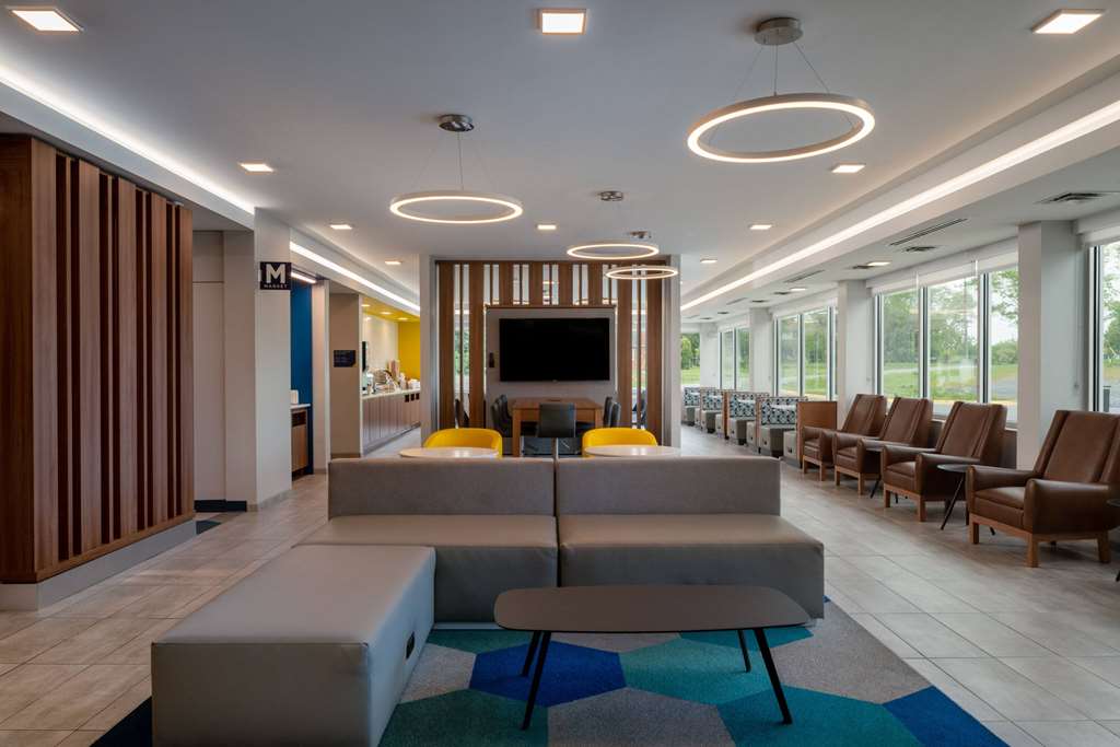 Microtel Inn & Suites by Wyndham Winchester - photo 9