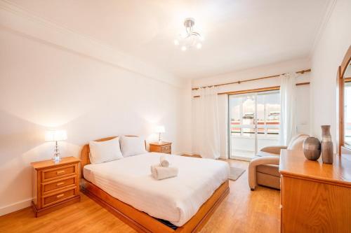GuestReady Caparica Beach Lover's Dream — 4-Star Luxury Hotel in Charneca, Portugal