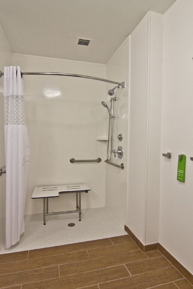 Hampton Inn & Suites Chillicothe - photo 50