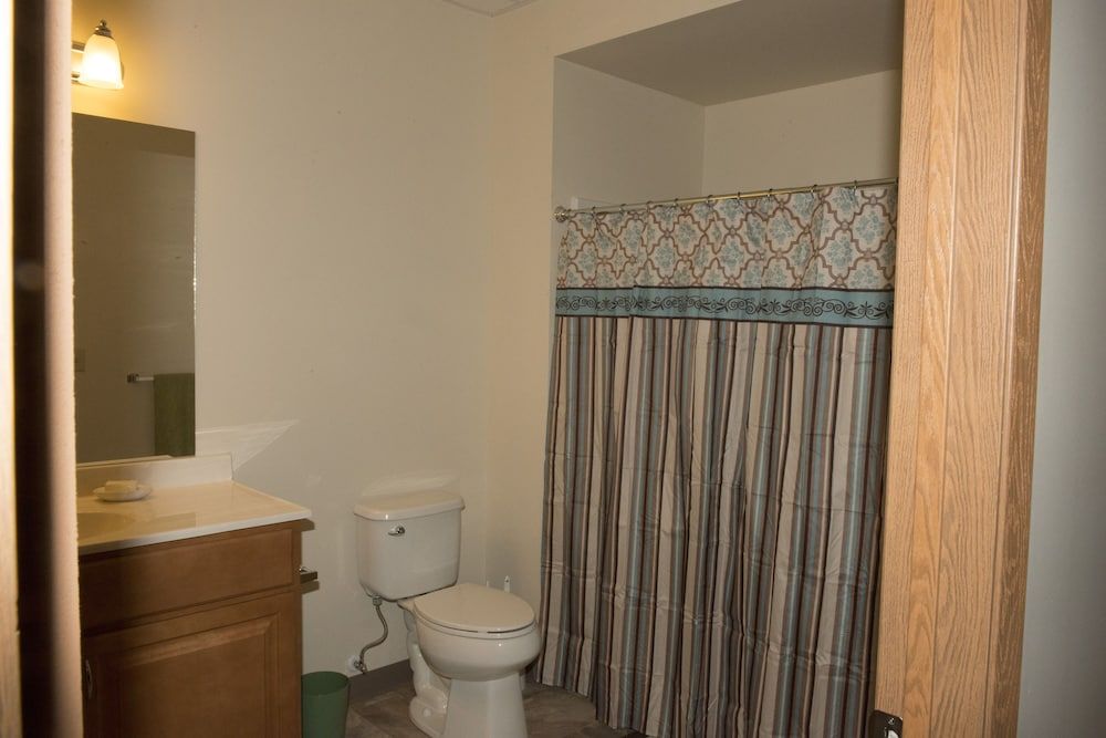 Bridges Inn & Extended Stay Suites - photo 7