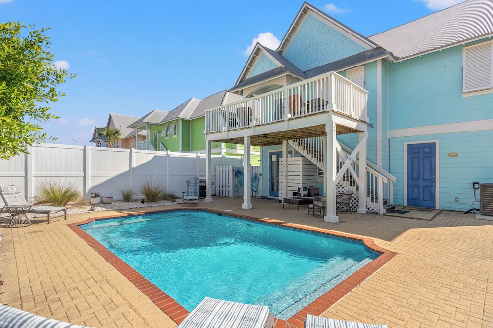 Seafoam Beautiful 3BR Home With Heated Private Pool 4 Min Walk to Beach — 4-Star Luxury Hotel in Panama City Beach, United States
