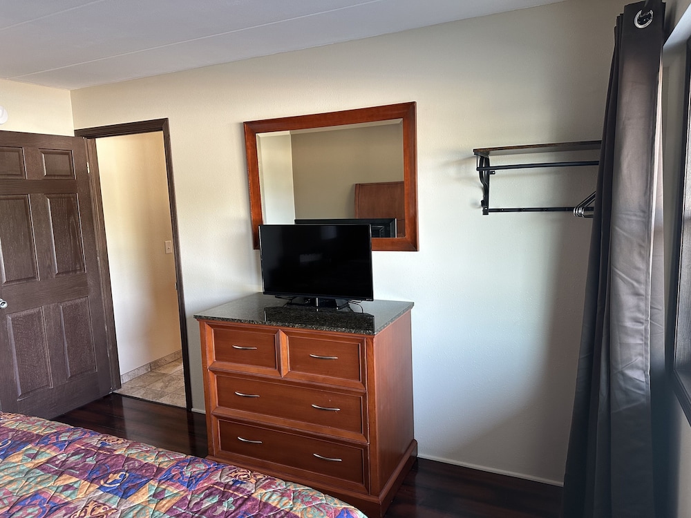 All Star Inn & Suites - photo 220