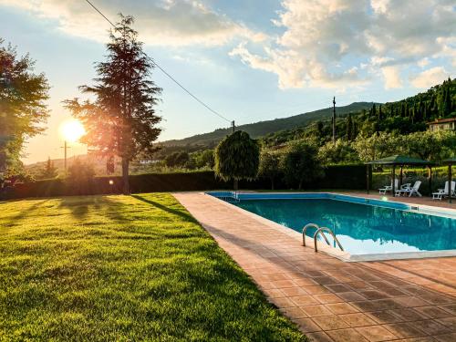 7 Bridges Apartment — 4-Star Luxury Hotel in Loro Ciuffenna, Italy
