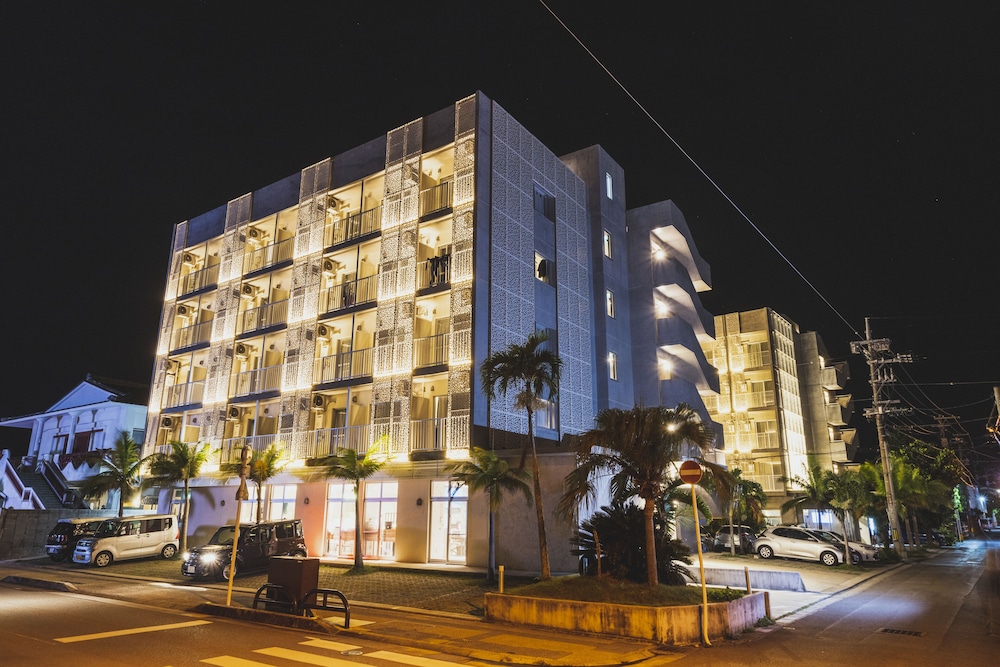 The Breakfast Hotel Port Ishigakijima - carbon neutral hotel in Okinawa