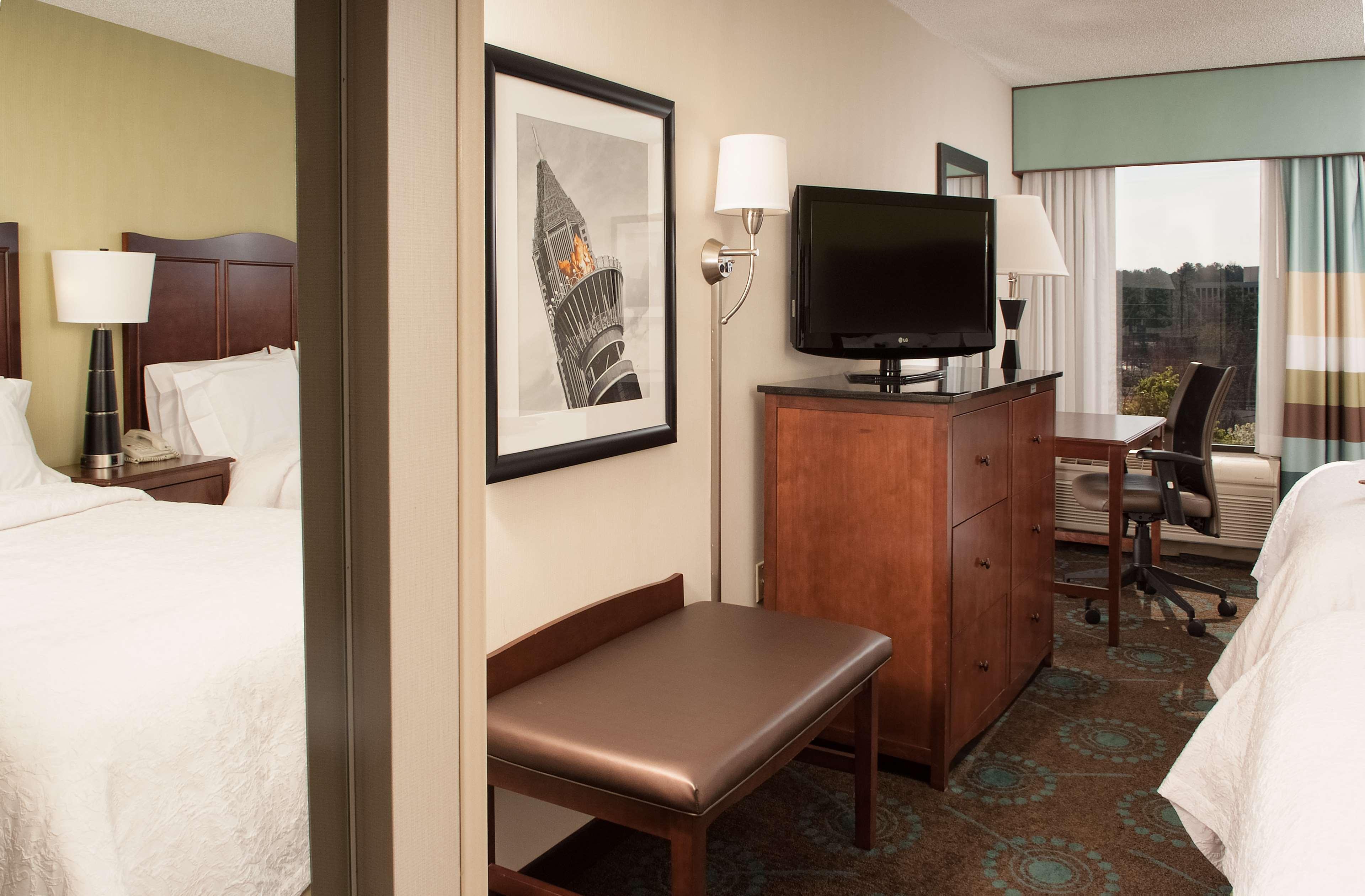 Hampton Inn Atlanta North Druid Hills - photo 33