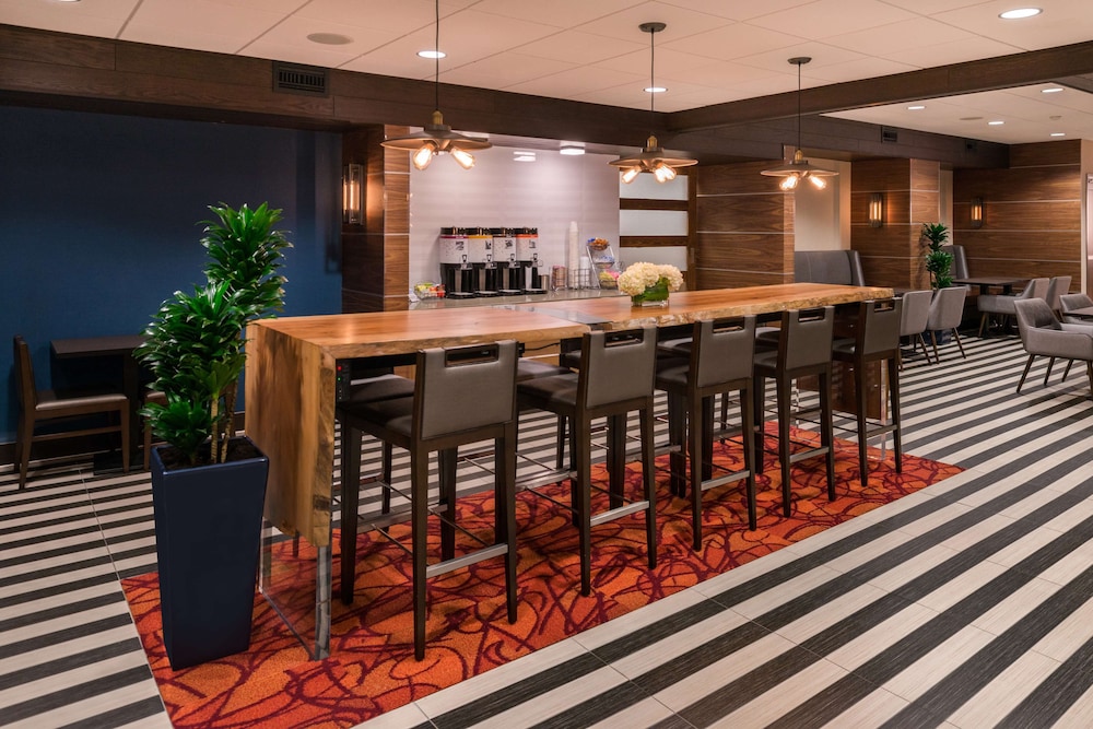 Hampton Inn San Francisco Downtown Convention Center - photo 114