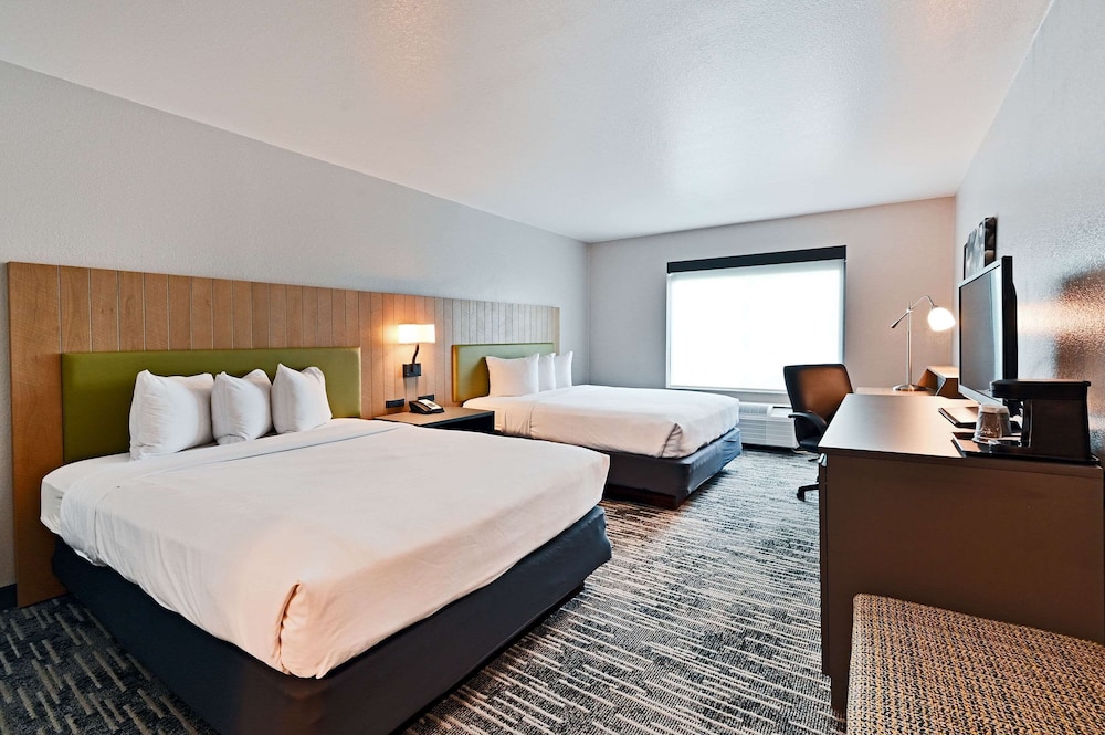 Country Inn & Suites by Radisson Bloomington Normal Airport IL - photo 16