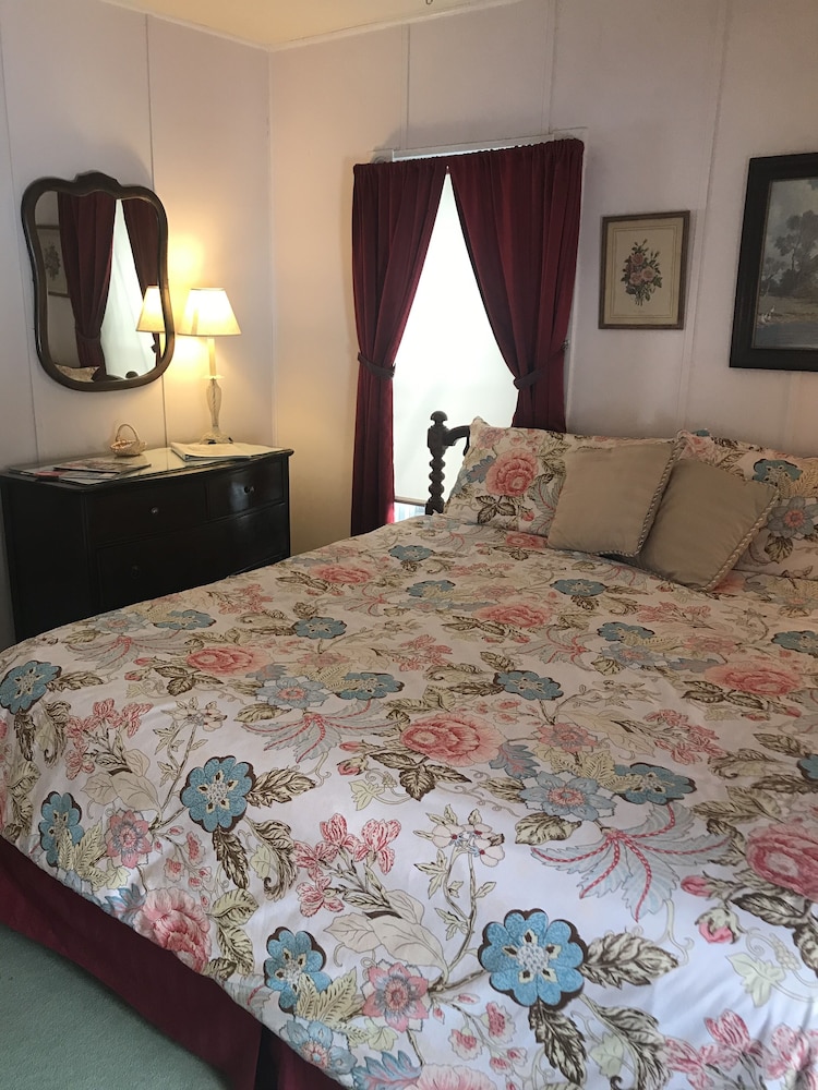 The Inn at Starlight Lake - photo 7