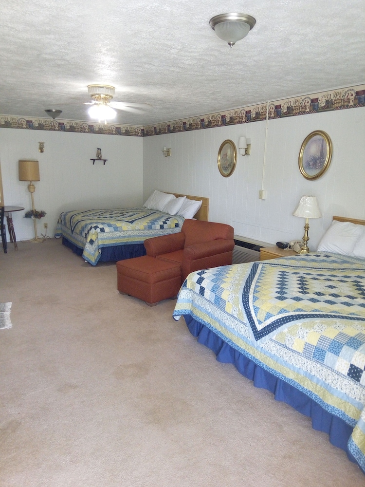 Willard Country Inn - photo 4