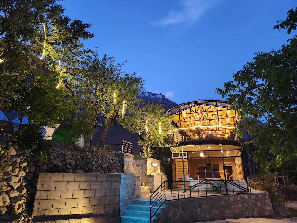 Hunza Glamping Resort in Barishal, Pakistan