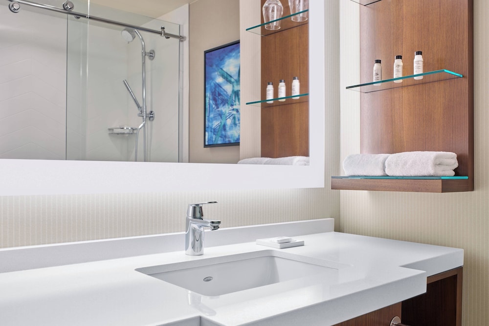 Delta Hotels by Marriott Ashland Downtown - photo 8