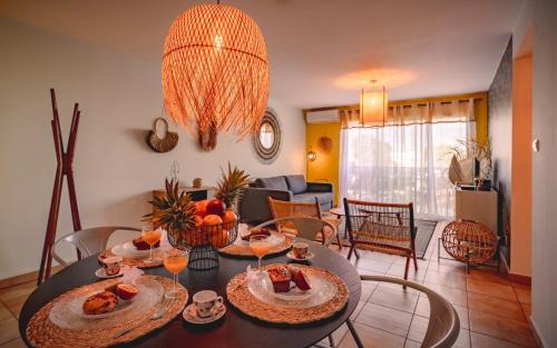 Tropicocoon Appart' en plein centre ville — 4-Star Luxury Hotel in Saint-Pierre, Réunion