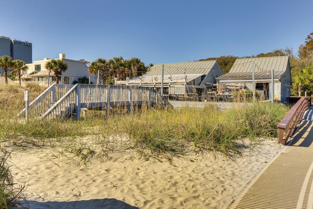 Resort Perks Beach Access: Condo in Hilton Head - photo 25