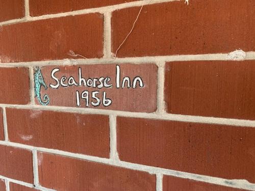 Seahorse Inn - photo 9