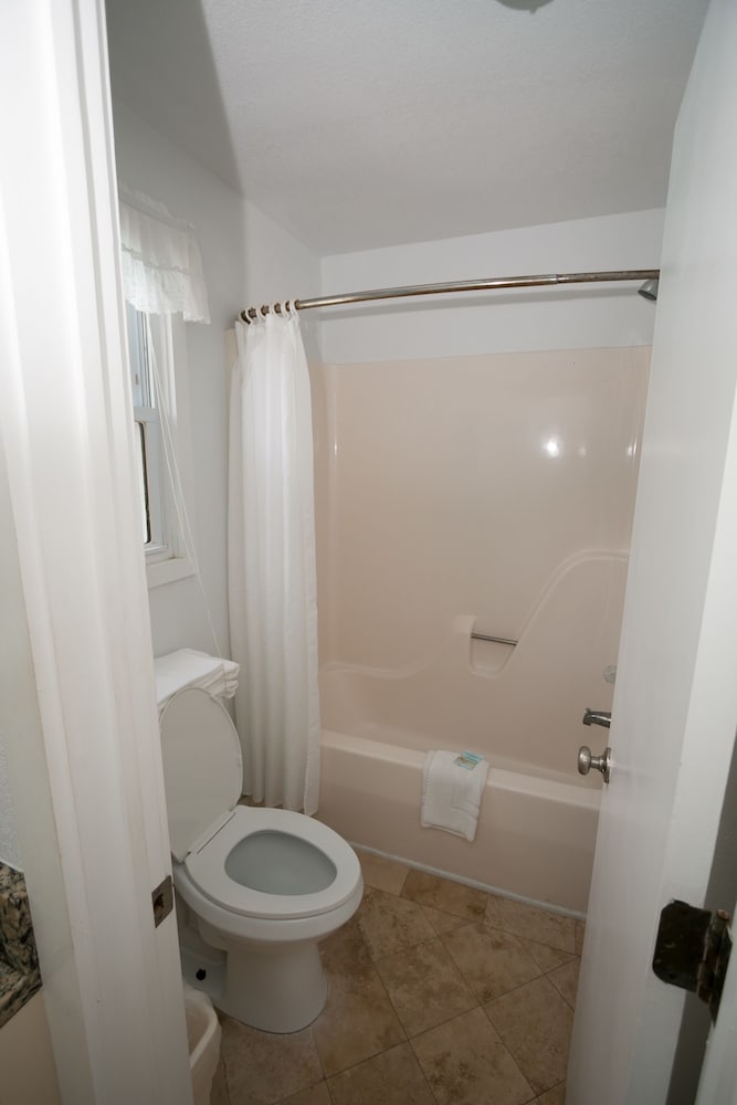 Outer Banks Motel - photo 180