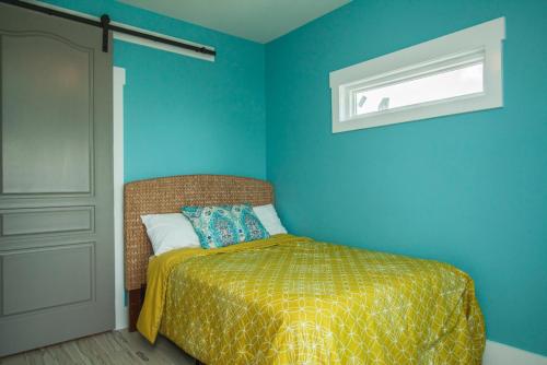 Conch Out by Oak Island Accommodations - photo 29