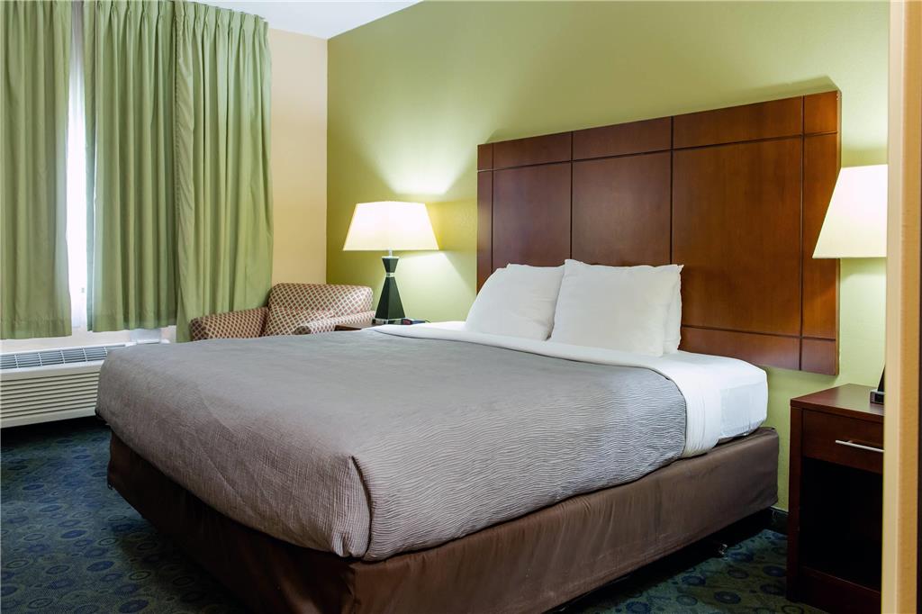 Quality Inn & Suites Bloomington I 55 and I 74 - photo 21