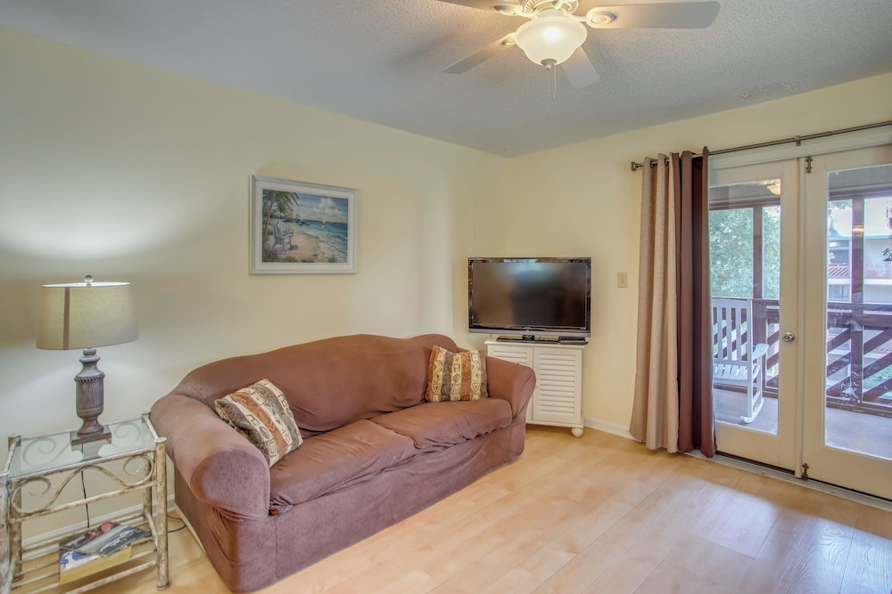 3 Blocks To Ocean Resort Condo in Myrtle Beach - photo 4